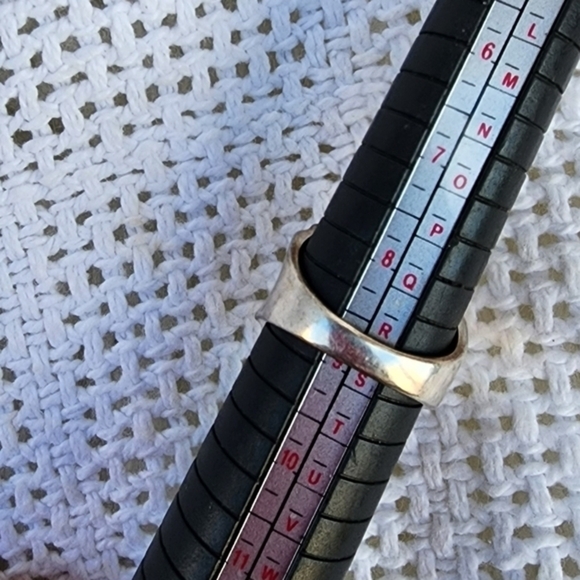 Vintage Unisex Convex  Sterling‎ Ring  9 - Picture 5 of 8